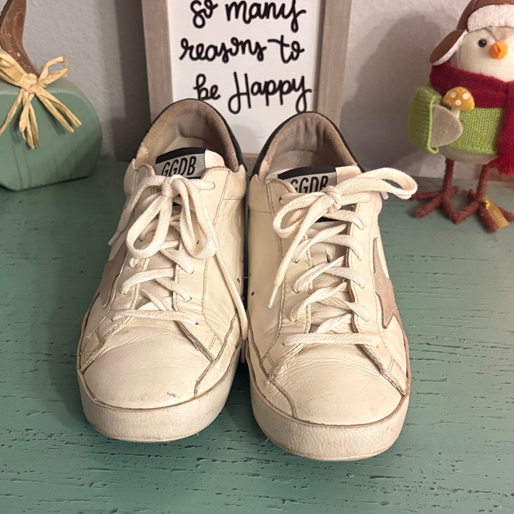 Golden Goose Superstar Sneakers SZ 40 Box JR
